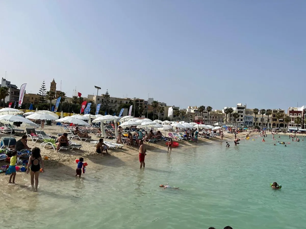 Apartmán Sunrise Apt Near Beach Smarttv & Netflix Birżebbuġa